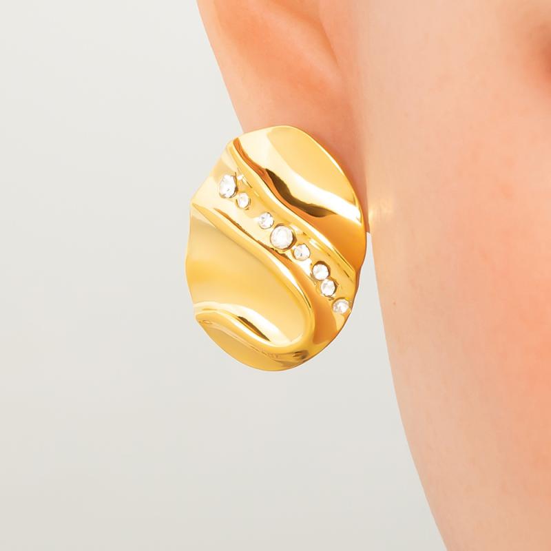 SWAROVSKI - イヤリング レディース プリーツ ジルコニア フレンチ 個性 不規則 高級感 色落ち耐性 秋冬 耳飾り 軽量 華奢 デザイン アクセサリー 女性 ファッション トレンド スタイリッシュ デイリー コーデ ギフト アイデア シンプル エレガント モダン ユ