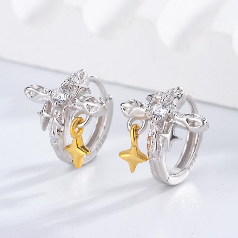 SWAROVSKI - イヤリング 男女兼用 925シルバー 十字架 四芒星 古風 高級感 ユニークデザイン 耳飾 スタッドピアス ファッションアクセサリー