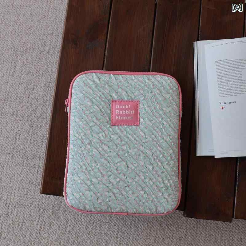 レディース iPad タブレットケース 韓国風 花柄 保護 収納 ポーチ 防震 衝撃吸収 クッション ポータブル かわいい 清新 デザイン 36cm 対応 軽量 持ち運び バッグ インナー 付き スタイリッシュ ガジェット アクセサリー celone-10194382 くらしのセロネ サンプル画像2