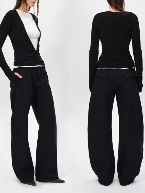 レディース ニット 長袖トップス Vネック 保温 調整可能 肌触り良い レイヤード インナー アメリカン レトロ セクシー スタイル 親肌素材 暖か 暖房 機能性 日常使い 通勤 通学 部屋着 秋冬 複合 用途 多機能 軽量 快適 着心地 抜群 デザイン