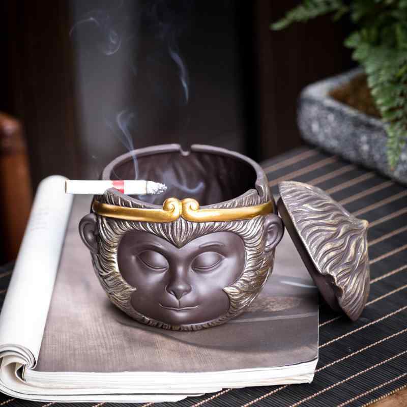 灰皿 蓋付き 孫悟空 紫砂 卓上 インテリア デザイン 陶器 クリエイティブ 室内用 デスク 収納 煙草 ア..