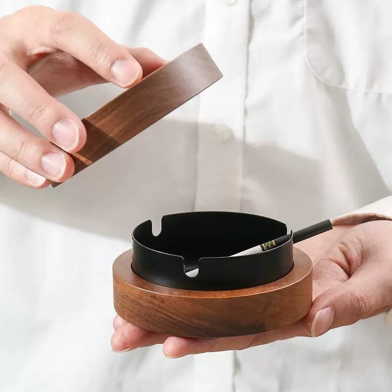 煙灰皿 家庭用 オフィス用 北米産黒