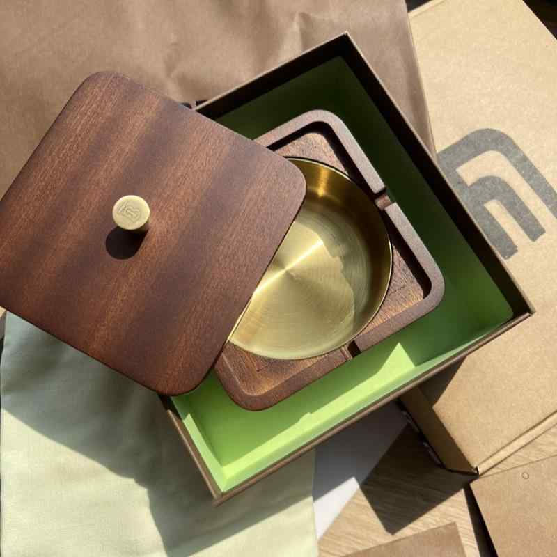 �D�M �ƒ�p �I�t�B�X ���r���O ���� ������ ���ؕ� �W�t�� �y�� �C���e���A �f�U�C�� ��� �u�� �ؐ� �`���� �W�t���A�b�V���g���C �����p �f�X�N ���[ ���� ���b�L�[�A�C�e��