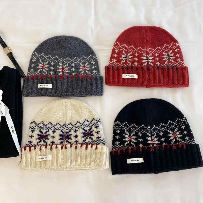 ニット帽 男女兼用 秋冬 100%ウール レトロ フェアアイル 提花 耳当て 顔映え 多用途