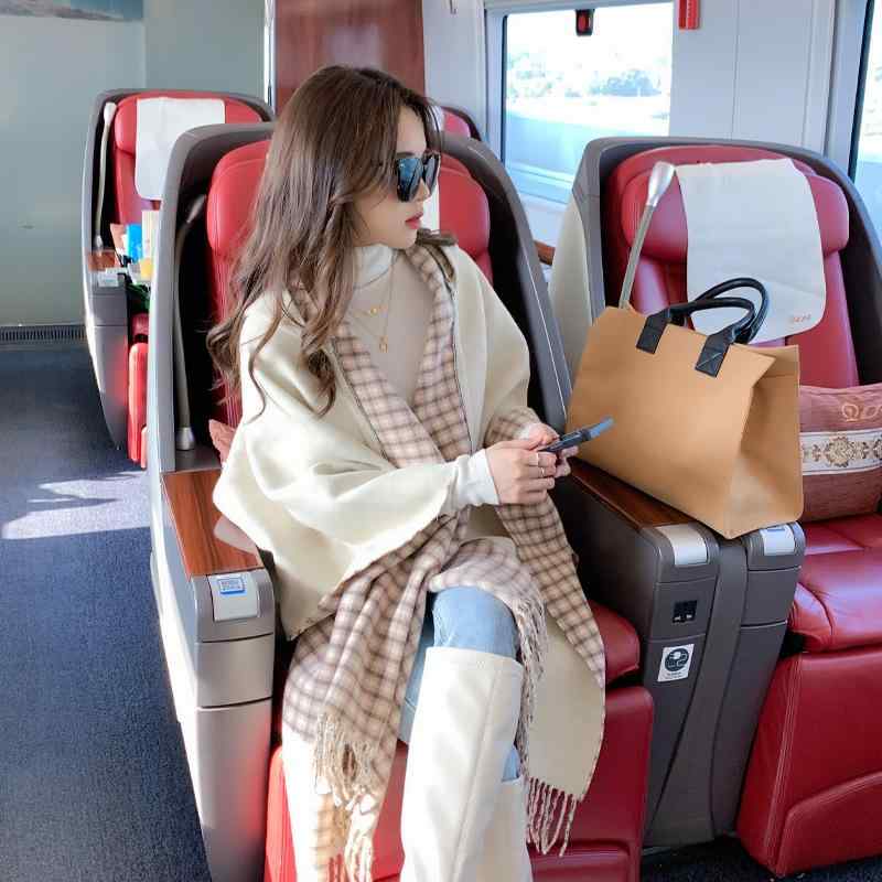 ショール レディース 民族風 フード付き ニット チェック柄 旅行用 スカーフ 春秋 軽量 吸湿速乾 切り替えデザイン 再生繊維 ハイネック スタイリッシュ 日常使い コーディネート