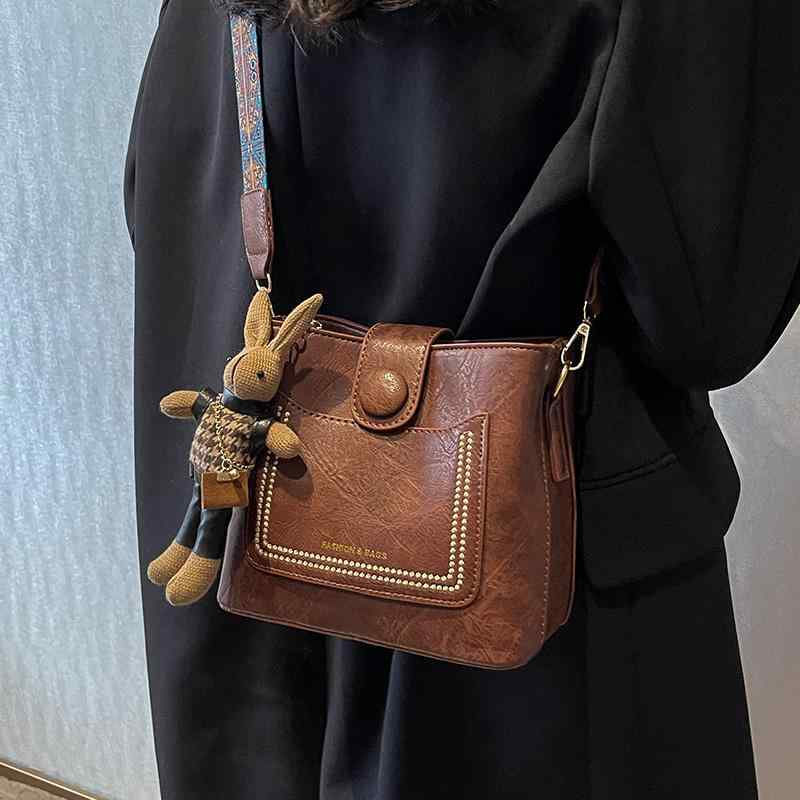 Other - バッグ レディース 春夏 レトロ 韓国風 通勤 デイリー ワイドストラップ 斜めがけ バケットバッグ 高級感 クロスボディ ショルダー 多用途 コーディネート