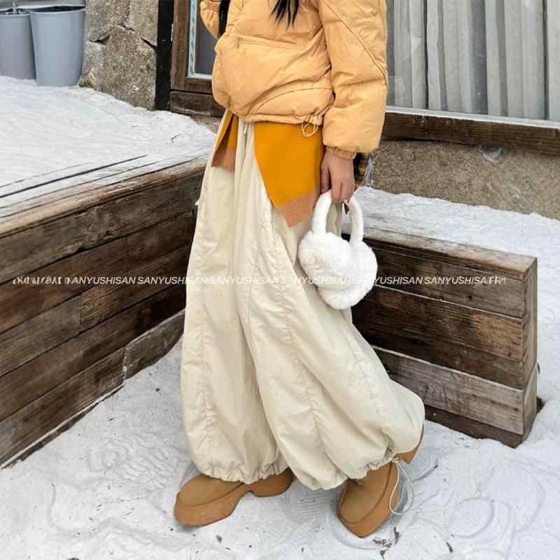 ・主素材: ポリエステル・スタイル: ワイドパンツ・形状: ルーズ・丈: ロング・ウエスト: ハイウエスト・厚み: 厚手・カラー: アプリコット、ブラック、グレー・サイズ: フリーサイズ・伸縮性: なし・対象: 女性