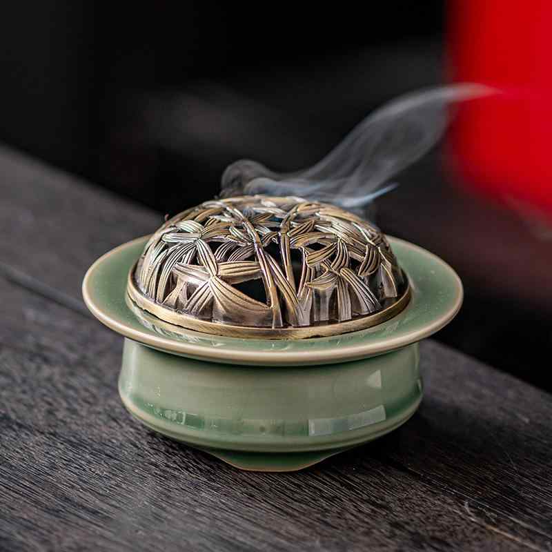 香炉 家庭用 青磁 三鼎 アロマ 香立て 沈香 檀香 盤香 禅 陶器 室内 装飾 置物