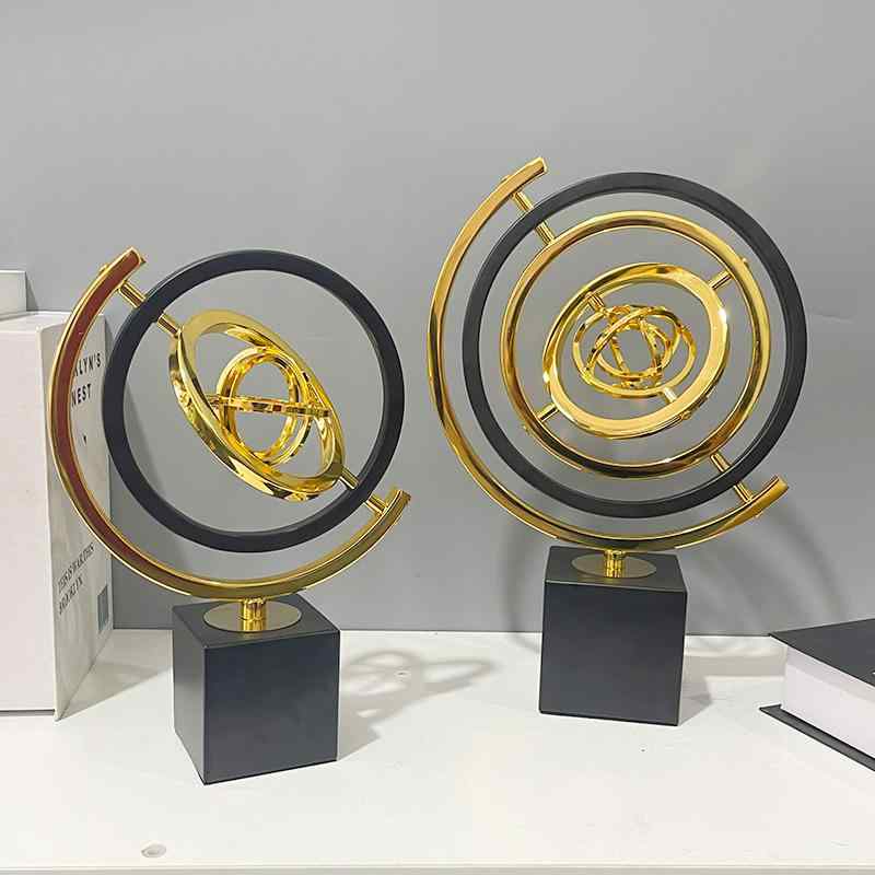 置物 家庭用 ヨーロッパスタイル 高級感 回転 金属 工芸品 リビングルーム 装飾 インテリア ディスプレ..