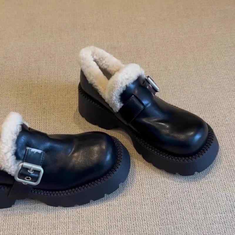 ローファー レディース 本革 厚底 レトロ フラットシューズ ファー付き 太ヒール 大きめトゥ 軽量 吸湿速乾 通勤 通学 アウトドア 部屋着 綿混 デニム調 ブラック ピンク系