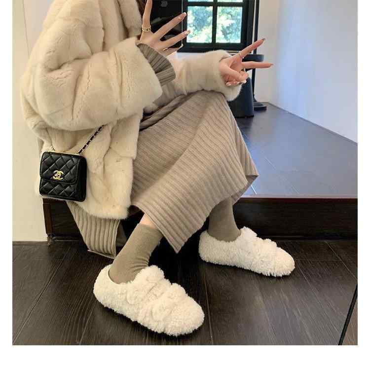 秋冬 レディース モコモコシューズ 羊毛 巻き毛 平底 フラット マジックテープ 加温 暖か 外出 日常 楽..