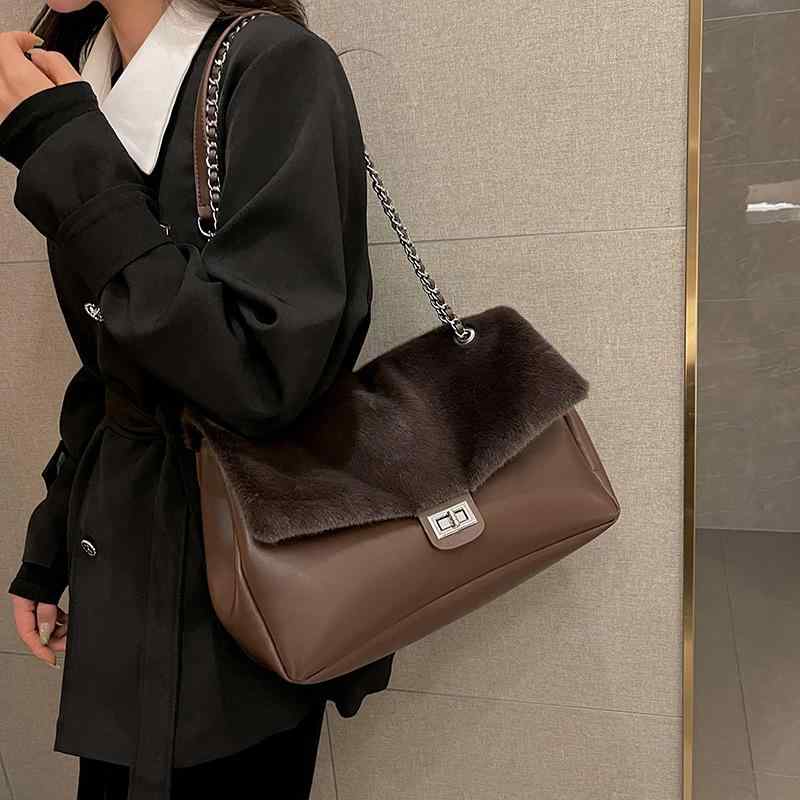 レディース トートバッグ ファー ボア 大容量 A4対応 ハンドバッグ ワンショルダー 通勤 通学 フレンチ..