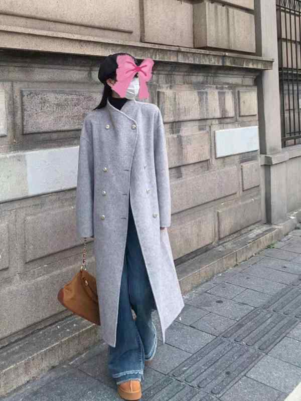 ・素材: ウール95%以上・厚さ: 厚手・シルエット: ルーズ・丈: ロング(100cm超)・襟: スタンドカラー・袖丈: 長袖・加工: 手縫い・カラー: ライトグレー,チャコールブラック,グレー,ベージュ・サイズ: S,M,小柄S(105...