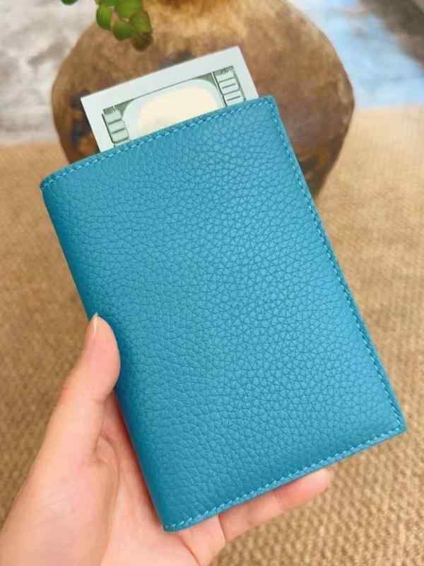 パスポートケース 男女兼用 真皮 牛革 名刺入れ カードケース ビジネス ソフトレザー 小銭入れ 旅行用 ..