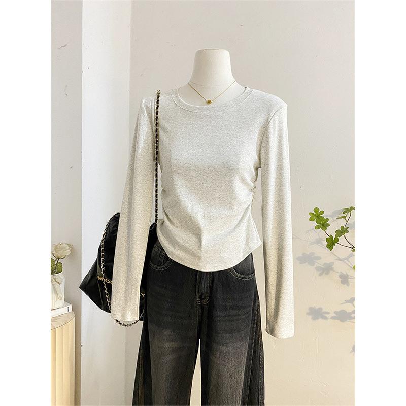 ・素材: コットン・袖丈: 長袖・シルエット: スリム・着丈: 短め(40-50cm)・襟型: ラウンド・袖型: 標準・ディテール: ギャザー・カラー: ホワイト,ホワイトフラワグレ,アンズ,ブラック・サイズ: S,M,L,XL・スタイル: 通勤