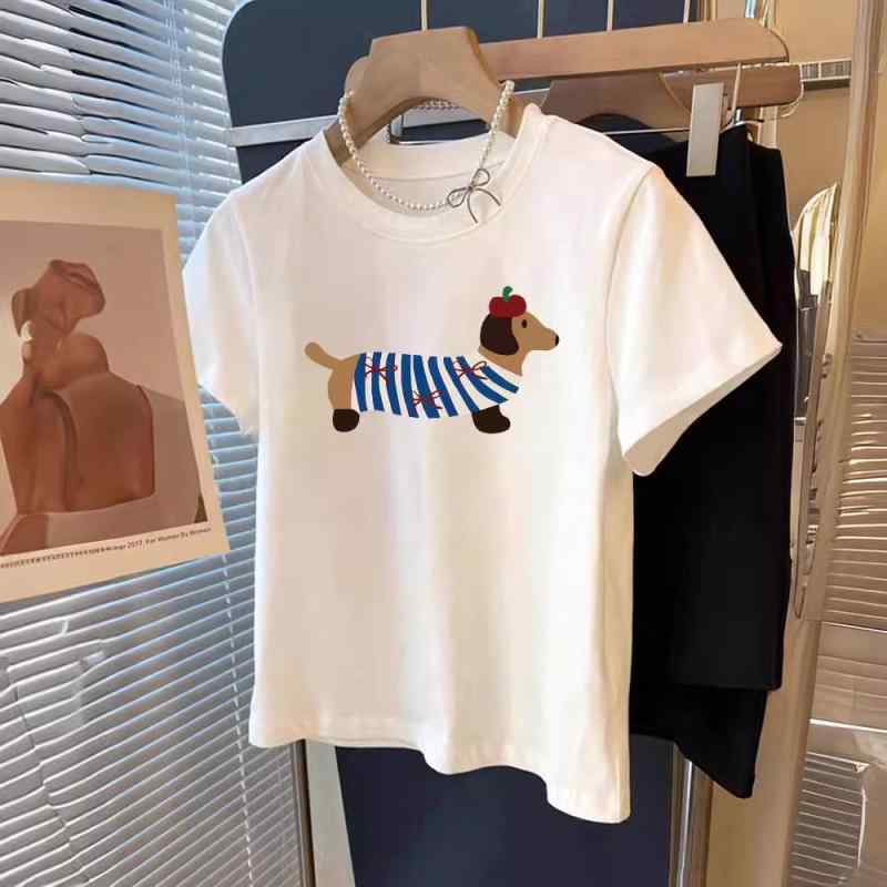 ・素材: コットン・主素材含有率: 90-95%・袖丈: 短袖・加工: 烫印・シルエット: ゆったり型・着丈: 超短款(≤40cm)・襟型: 丸襟・袖型: 通常袖・柄: プリント・カラー: ホワイト,ブラック,杏色,ミルクホワイトグレー・サ...