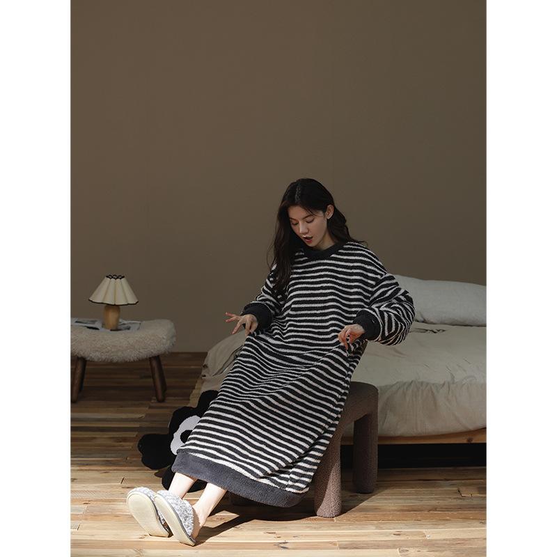 パジャマ レディース 秋冬 保暖 厚手 フリース ストライプ ビッグサイズ ゆったり 部屋着 シンプル 寝間着 ホームウェア 柔らか素材