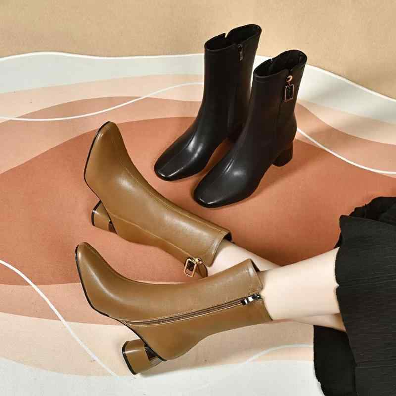 ショートブーツ レディース 秋冬 厚底ヒール サイドジッパー スクエアトゥ ゴム底 ファッション 防水 暖か スタイリッシュ 歩きやすい コーディネート デイリー トラッド モード ロングセラー ベーシック トレンド 人気カラー サイズ展開 履き心地 耐