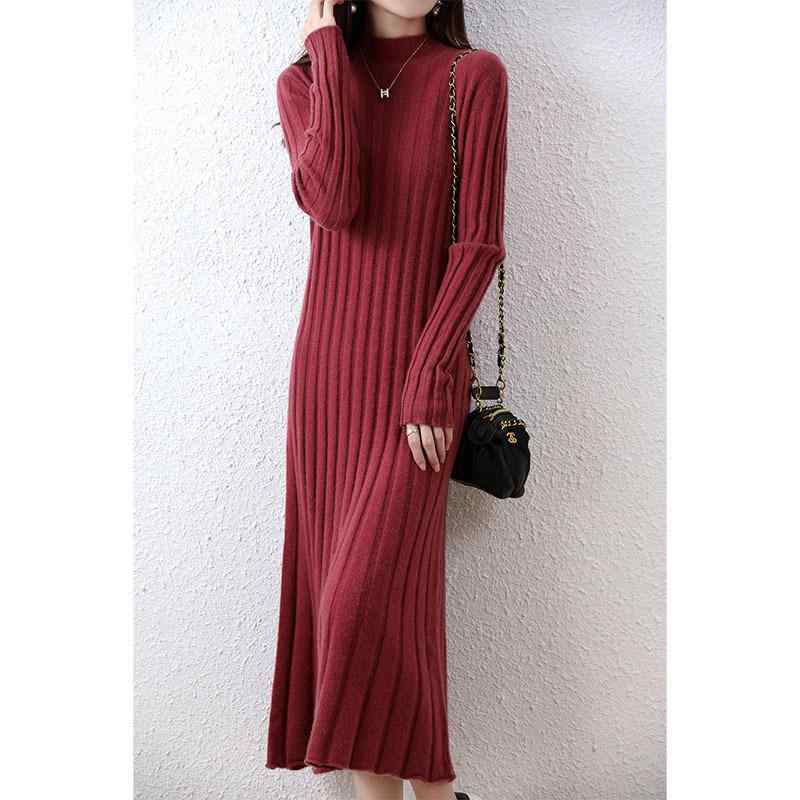 ・シルエット: ゆったり・ネック: ハーフハイネック・袖丈: 長袖・厚み: 中厚・柄: ケーブル・加工: 熱固定・カラー: キャメル,ネイビー,ローズ,ブラック・サイズ: S,M,L,XL,XXL・素材: ウール95%以上・前立て: プルオ...