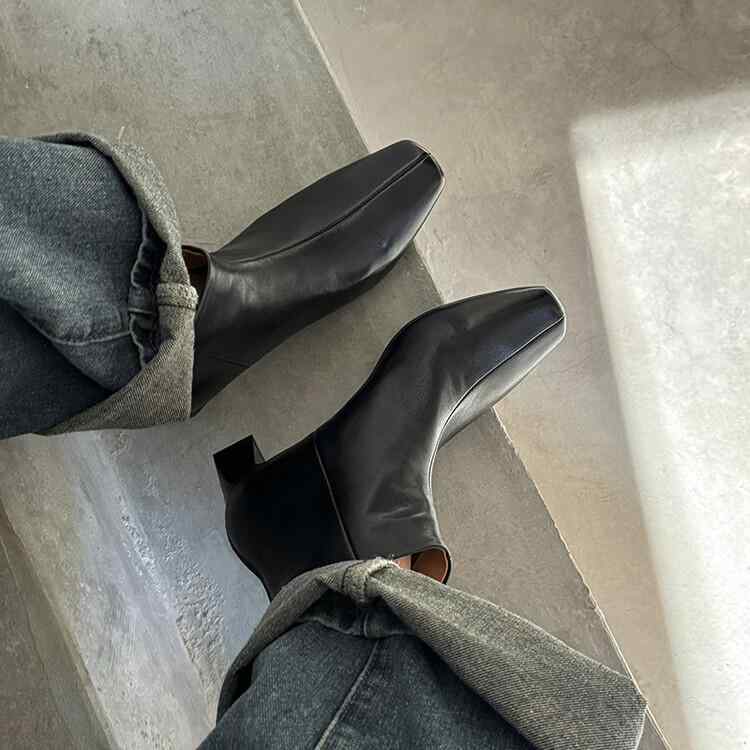 ショートブーツ レディース 秋冬 フレンチレトロ シンプル アンクル 後ろジッパー ブラック マット仕上..