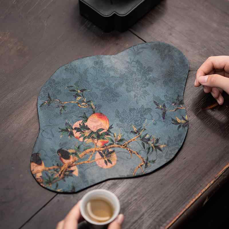 茶席マット 禅意布製 レトロ新中式 断熱高級感 双面 茶道アクセサリー 香雲紗素材 卓上用 伝統工芸風 保温機能 日常使い ギフト対応