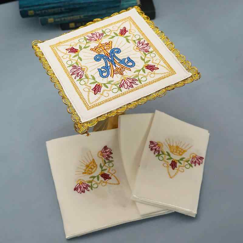 テーブルマット コースター 刺繍 ガーゼ素材 折り畳み 欧風デザイン 軽量 吸湿速乾 高級感 ダイニング ..