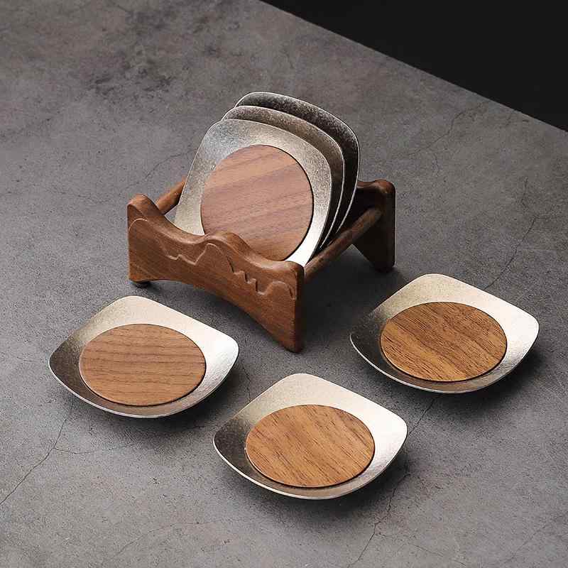ティーマット コースター 茶杯マット 無垢材 天然木 ウォールナット材 紫檀 チタン 銅製 耐熱 熱対策 高級感 インテリア 来客用 ティータイム 卓上アクセサリー 木製 防滑 日常使い 集まり ホームパーティ