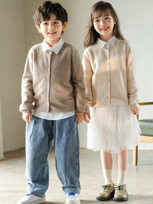 ・対象性別: 男子・適合年齢: 3-8歳・素材: ウール100%・安全基準: B類・襟型: 丸首・袖丈: 長袖・前立て: シングルボタン・パターン: 無地・毛糸太さ: 細毛・厚み: 厚手・色: ブラック,ピンク,グリーン,ベージュ,ブルー,キャメル・適合身長: 100cm,110cm,120cm,130cm,140cm,150cm,160cm,165cm・スタイル: 韓国風・デザイン要素: ボヘミアン,カワイイ,カーディガン,ブリティッシュ,ウェスタン・加工: 柔軟処理