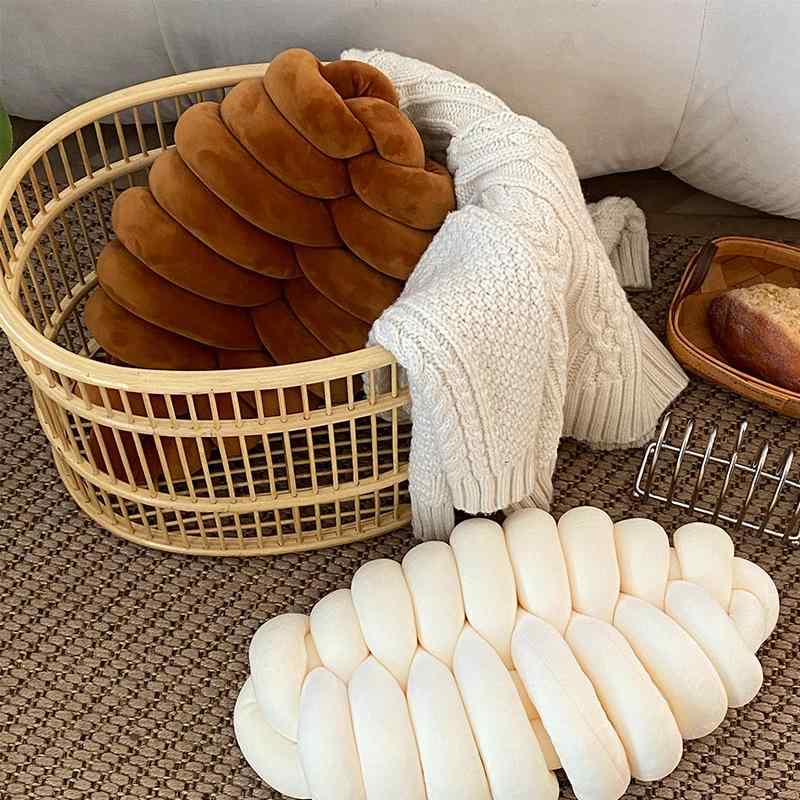 北欧風 シンプル リング状 ふわふわ編み 抱き枕 椅子クッション 座クッション ソファバッククッション ..