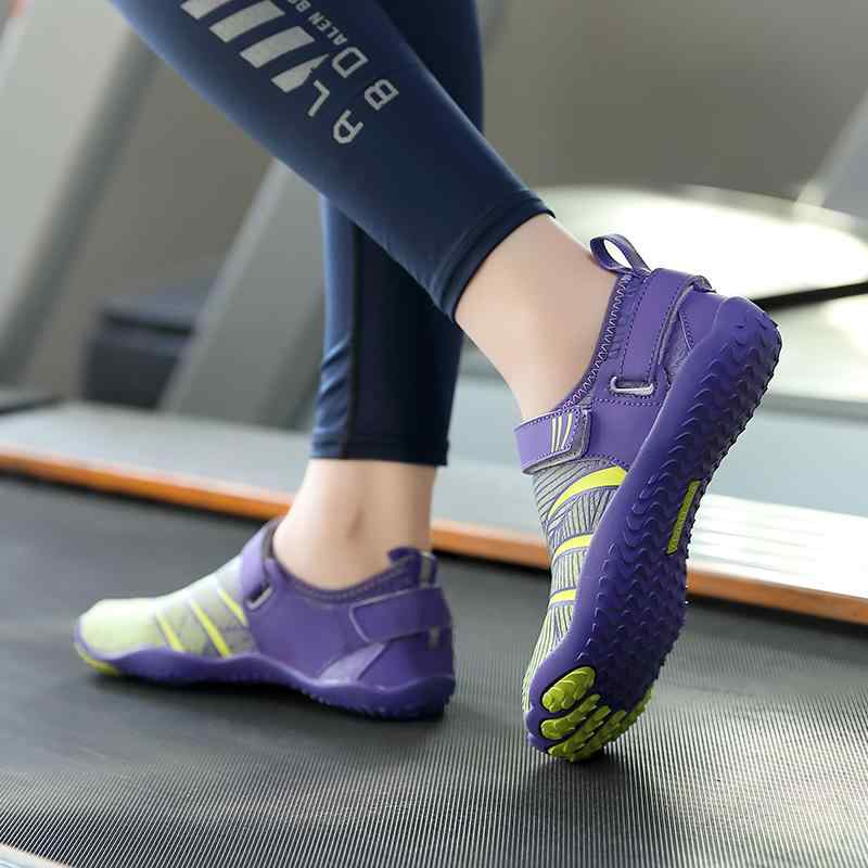 室内シューズ レディース メンズ キッズ フィットネス ヨガ トレーニング ソフト底 室内運動 跳び縄 ランニングマシン クッション 軽量 吸湿速乾 通勤 通学 アウトドア