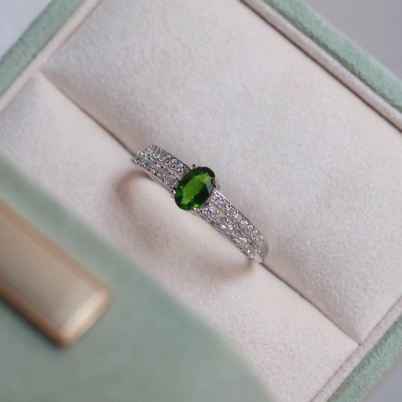 指輪 レディース 天然透輝石 純銀 18K金メッキ 主石 4x6mm 輝き 宝石 ジュエリー アクセサリー 日常使..