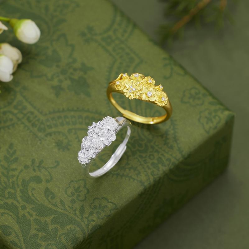 指輪 レディース 純銀 ゴールドメッキ 花絲加工 高級感 華やか デザイン 軽量 細工 女性用 アクセサリ..