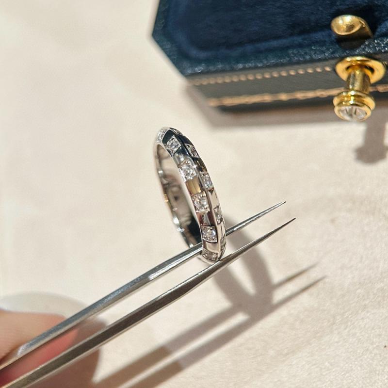 指輪 ユニセックス 四つ葉のクローバー カット ジルコニア チェッカーパターン 幾何学 デザイン 高級感..