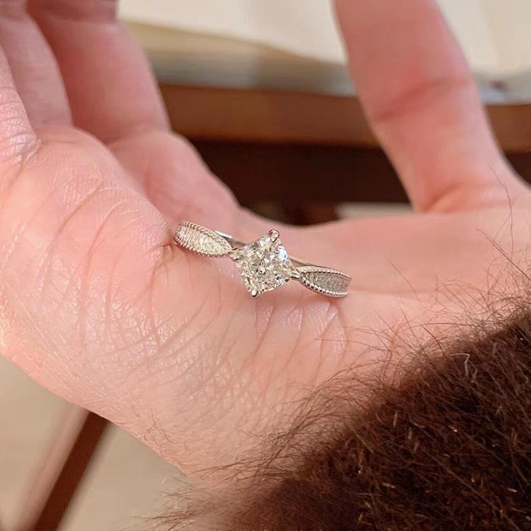 指輪 レディース モイサナイト スモールスクエア 1カラット プリンセスカット 純銀 レトロ ビンテージ ..