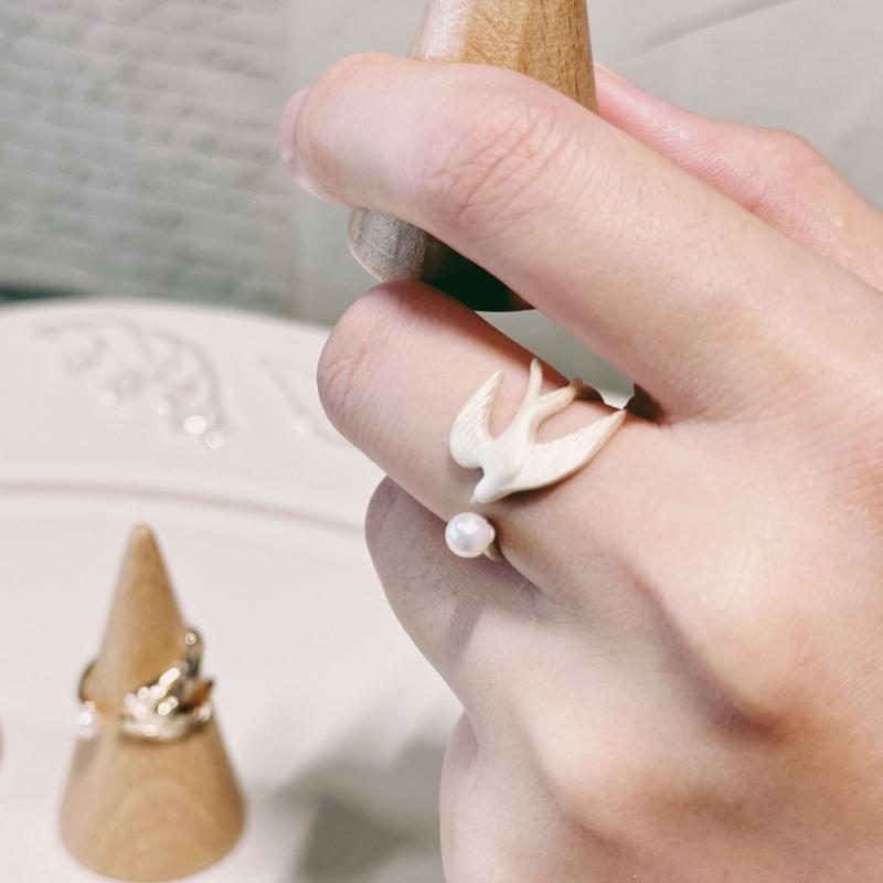 指輪 レディース 純銀 パール 燕子モチーフ 飛鳥デザイン 古風 中国風 高級感 エレガント 文雅 アクセ..