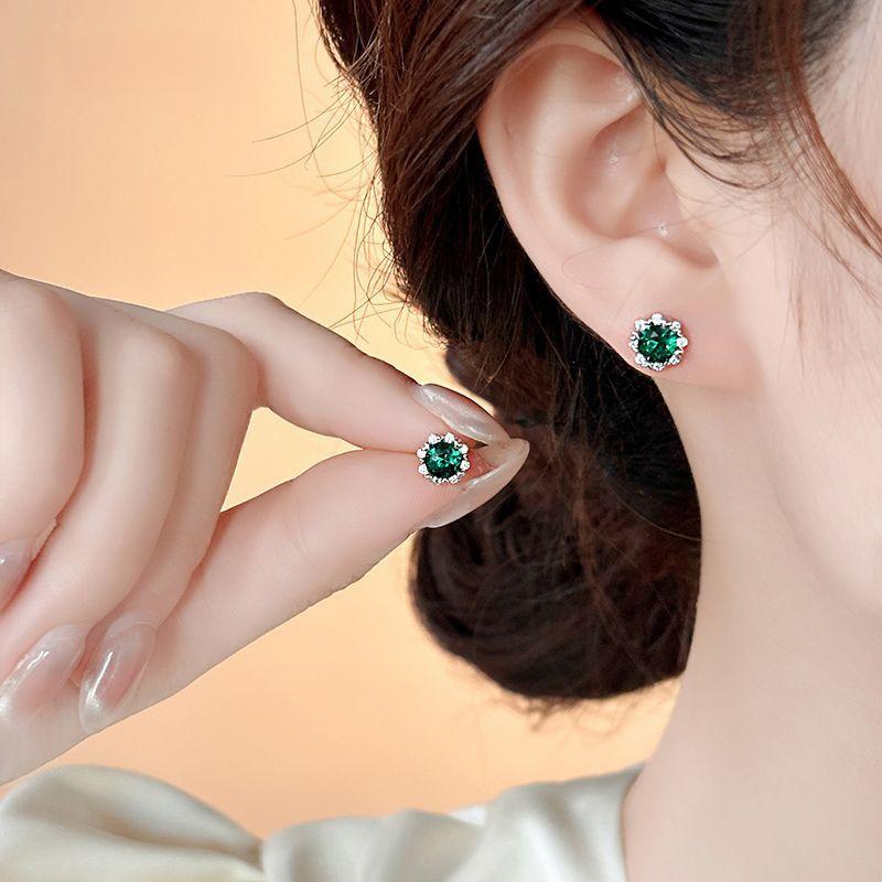 ピアス レディース 祖母緑 ジルコニア スタッド イヤリング 耳飾り 高級感 気質 軽奢 小众 デザイン シ..