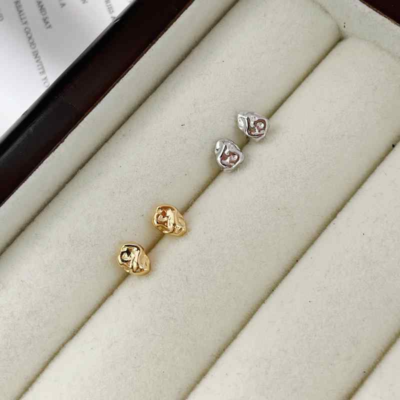 Black Pearl - ピアス レディース 925シルバー 純銀 不規則幾何学 碎銀デザイン レトロ 個性的 合わせやすい 耳飾り ファッション アクセサリー 日常使い スタイリッシュ 洗練 繊細 モダン ユニーク シルバーアクセ
