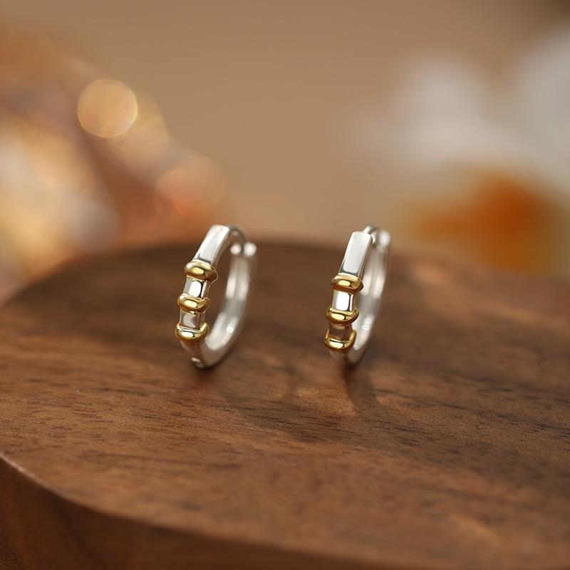 ・素材: シルバー・加工: メッキ・形状: 幾何型・カラー: シルバー・純度: 999シルバー・流行要素: 円圈・スタイル: シンプル・耳針素材: 999シルバー・スタイル分類: ファッショントゥーコム・商品カテゴリ: 耳飾り・対象: 女性...