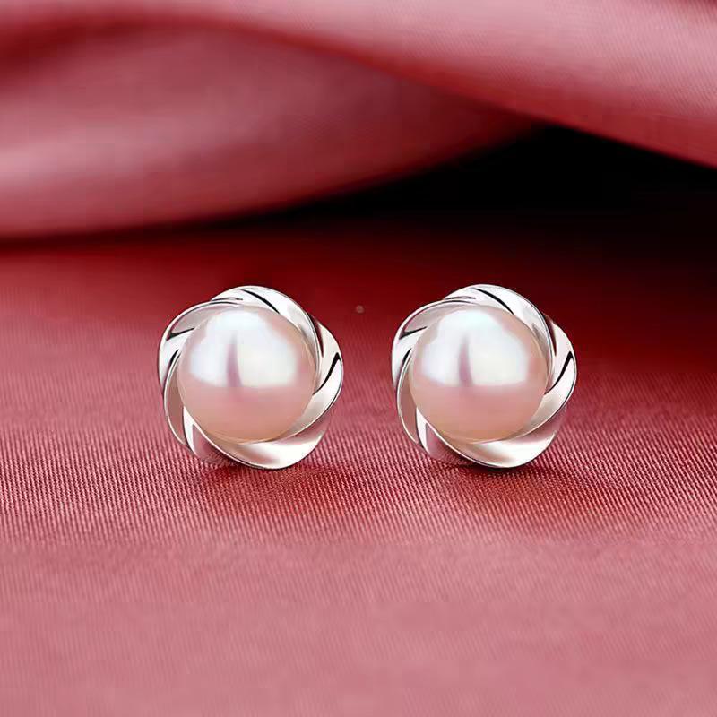 イヤリング レディース 天然淡水パール メビウス リング 高級感 上品 気質 デザイン 日常使い 取り外し..