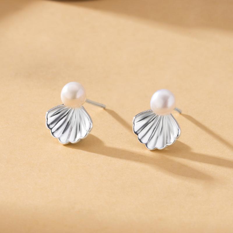 ピアス レディース 天然淡水パール 貝殻モチーフ スタッド 純銀 S925 韓国風 清新 インスタ風 小さめ ..