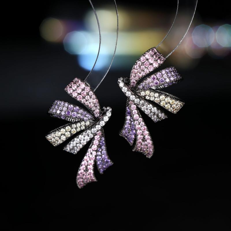 ピアス レディース 高級感 ジルコニア ハーフリボン デザイン 気質 エレガント 925シルバー 耳飾り 弾..