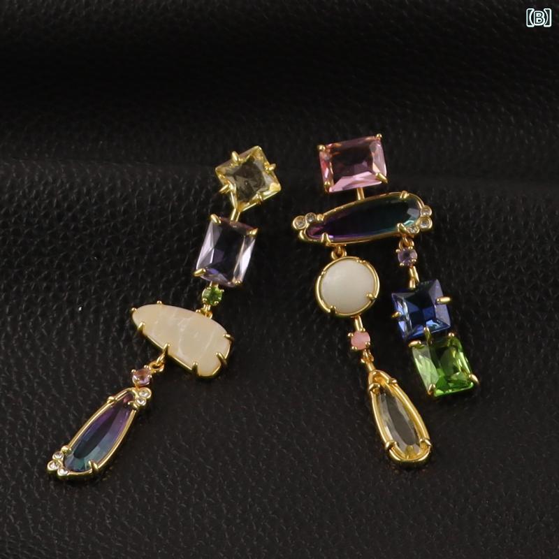 レディース ロング イヤリング アシンメトリー グラデーションカラー 半透明クリスタル ジオメトリック 質感 ドロップ 耳飾り ファッション アクセサリー エレガント モダン カラフル 3