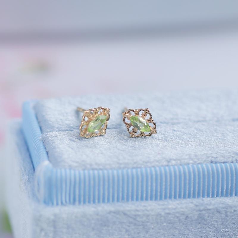 レディース ピアス 天然ペリドット スタッド 925シルバー 14Kゴールドメッキ シンプル クリーン 韓国風 耳飾り ジュエリー アクセサリー 天然石 銀製品 ゴールド加工 ファッション 日常使い ギフト向き