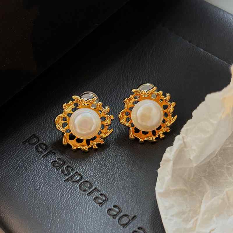 Freshwater Pearl - ピアス レディース レトロ港風フレンチ高級感エレガントホロー金縁ガラスパール金メッキ純銀アクセサリー