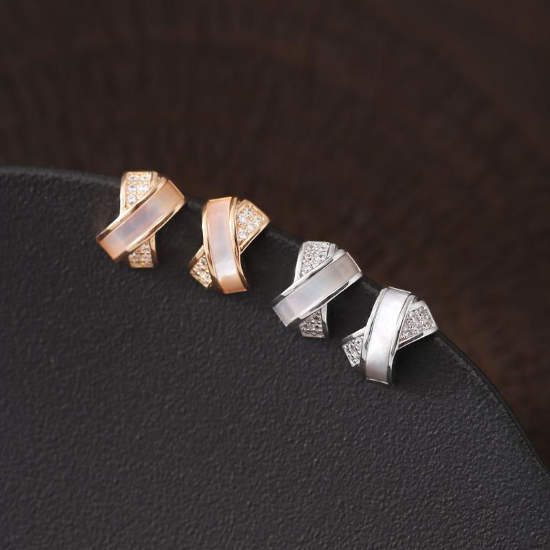 イヤリング レディース 925シルバー 高級感 ジルコニア クロス 貝母 シンプル ファッション 個性 ベーシック 精緻 耳飾り