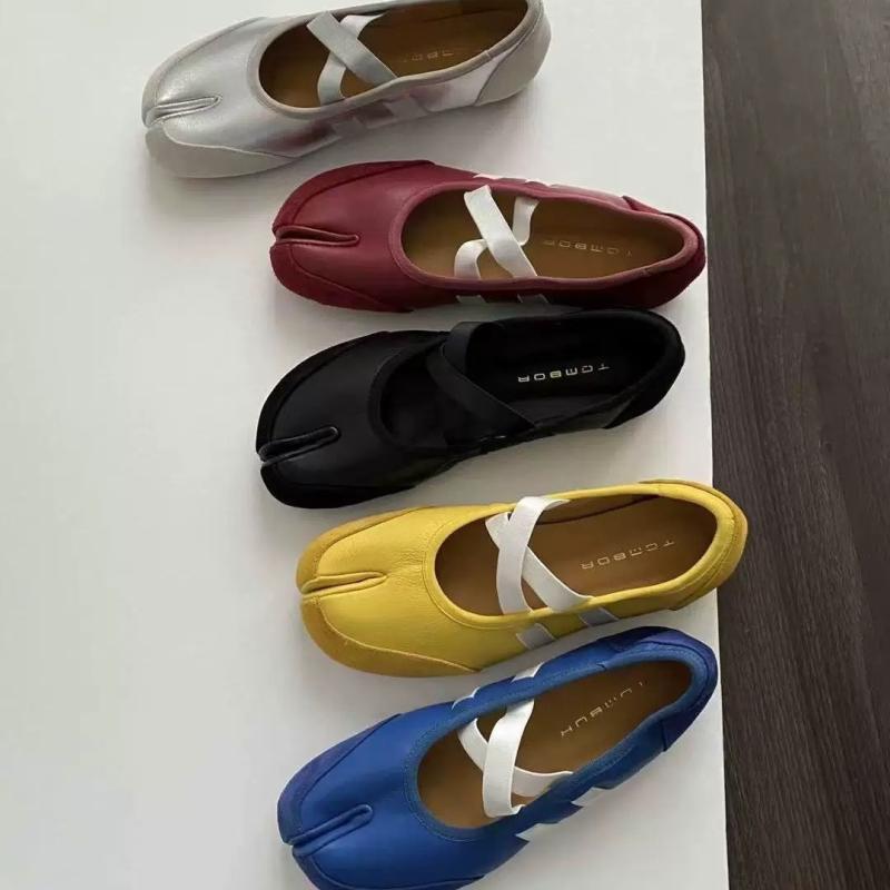 メアリージェーンシューズ レディース 本革 フラット バレエシューズ クロスストラップ 分趾 ラウンド..