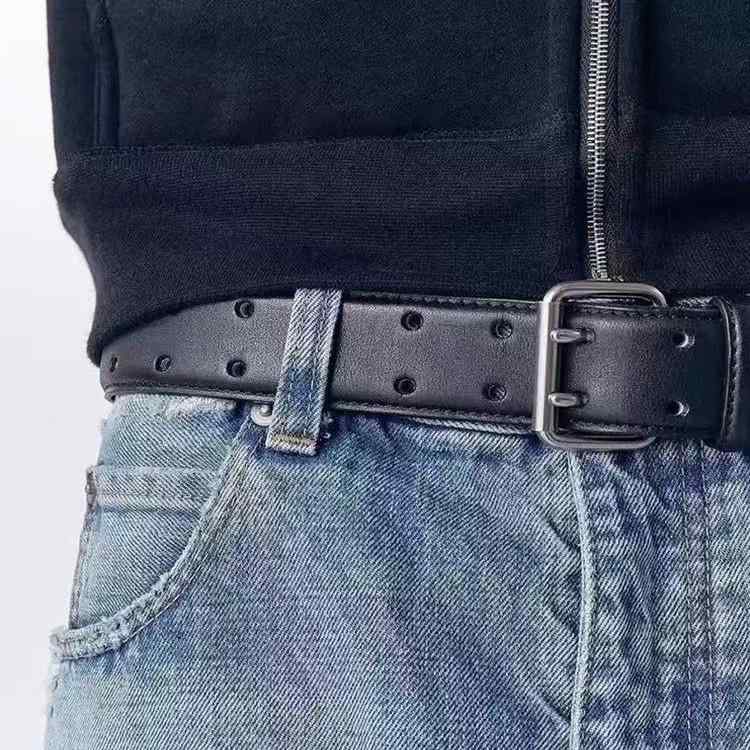 ベルト メンズ 本革 レトロ マットブラック ダブルホールバックル カジュアル 牛革 腰帯 ヴィンテージ 磨砂加工 通勤 日常使い 軽量 耐..