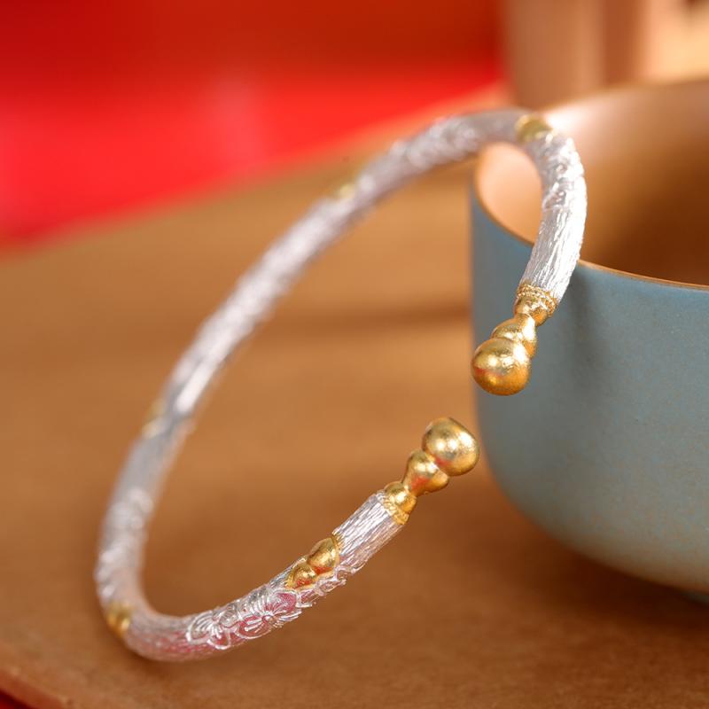 レディース ブレスレット 純銀999 金メッキ 葫芦 桜花 開口式 ファッション 通勤 手元アクセサリー シ..