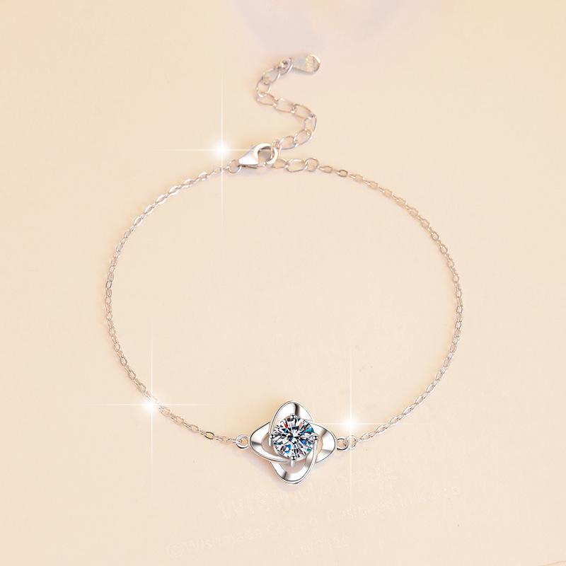 ブレスレット レディース 925純銀 四つ葉のクローバー ペリドット シンプル 韓国風 高級感 ラッキーア..