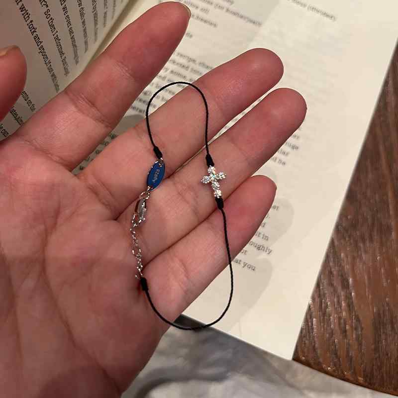 ブレスレット 925シルバー クロスモチーフ 黒ロープ ジルコニア 輝き シンプル ミニマム ユニセックス ..